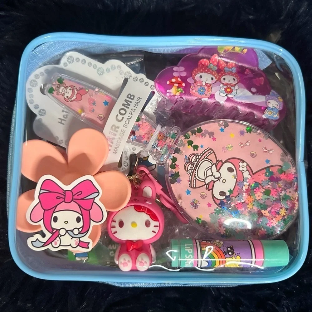 Hello Kitty and Friends Gift Set Bundle